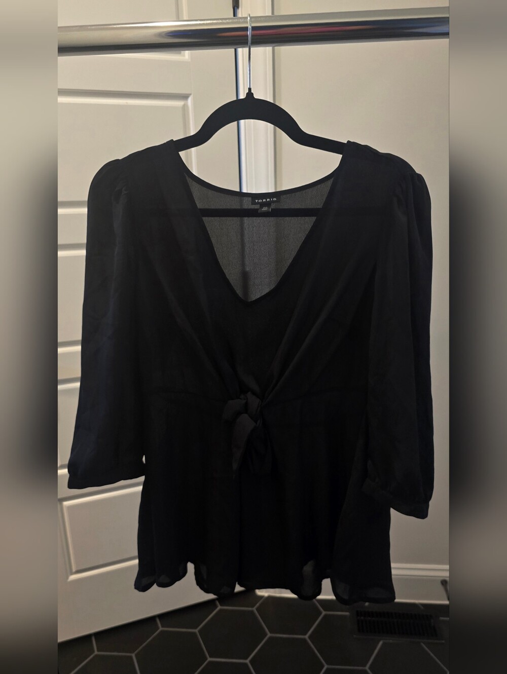 Torrid - Size 00 - Sheer Black V-Neck Tie-Front Women's Blouse